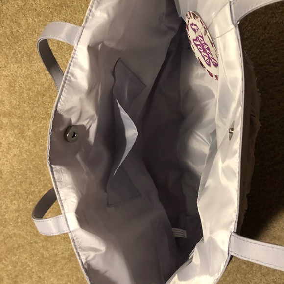 Gorgeous large lavender tote with floral accents - Picture 4 of 6